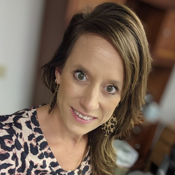 Meet your Posher, Posh - Picture 1 of 2